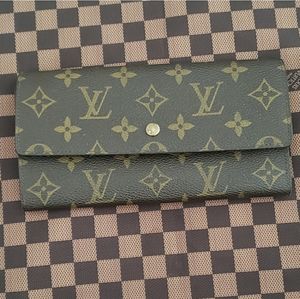 Louis Vuitton Long Sarah Wallet
